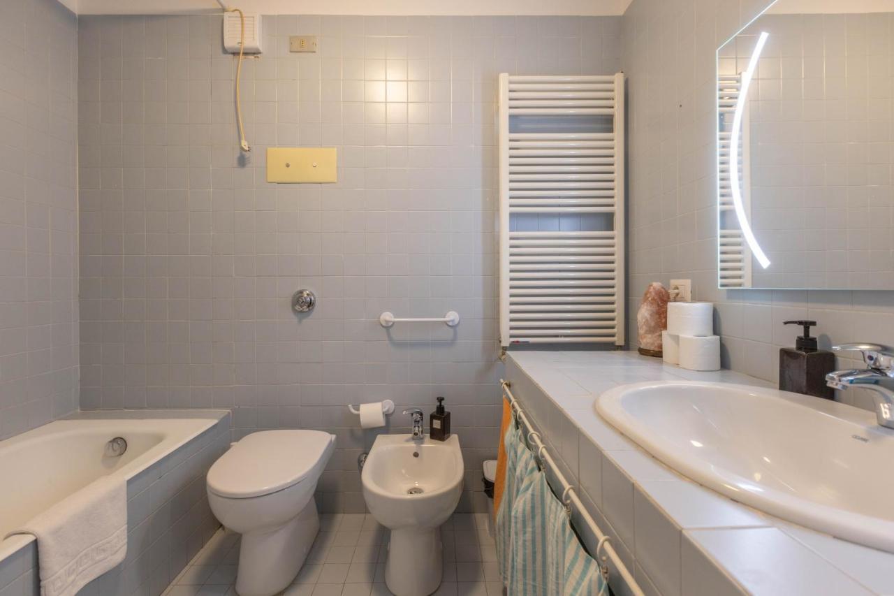 Ubaldini House, Bologna By Short Holidays Ngoại thất bức ảnh