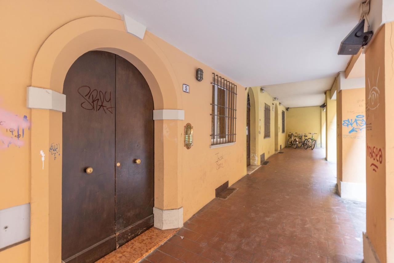 Ubaldini House, Bologna By Short Holidays Ngoại thất bức ảnh