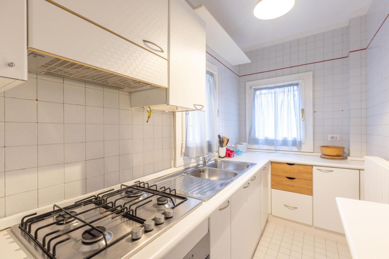 Ubaldini House, Bologna By Short Holidays Ngoại thất bức ảnh