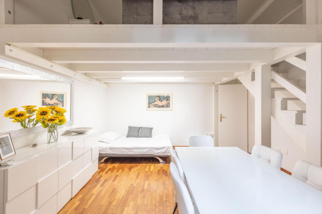 Ubaldini House, Bologna By Short Holidays Ngoại thất bức ảnh